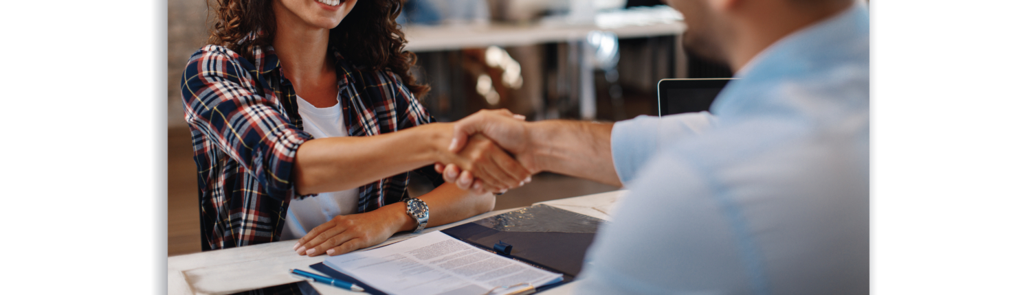 Handshake between financial advisor and client